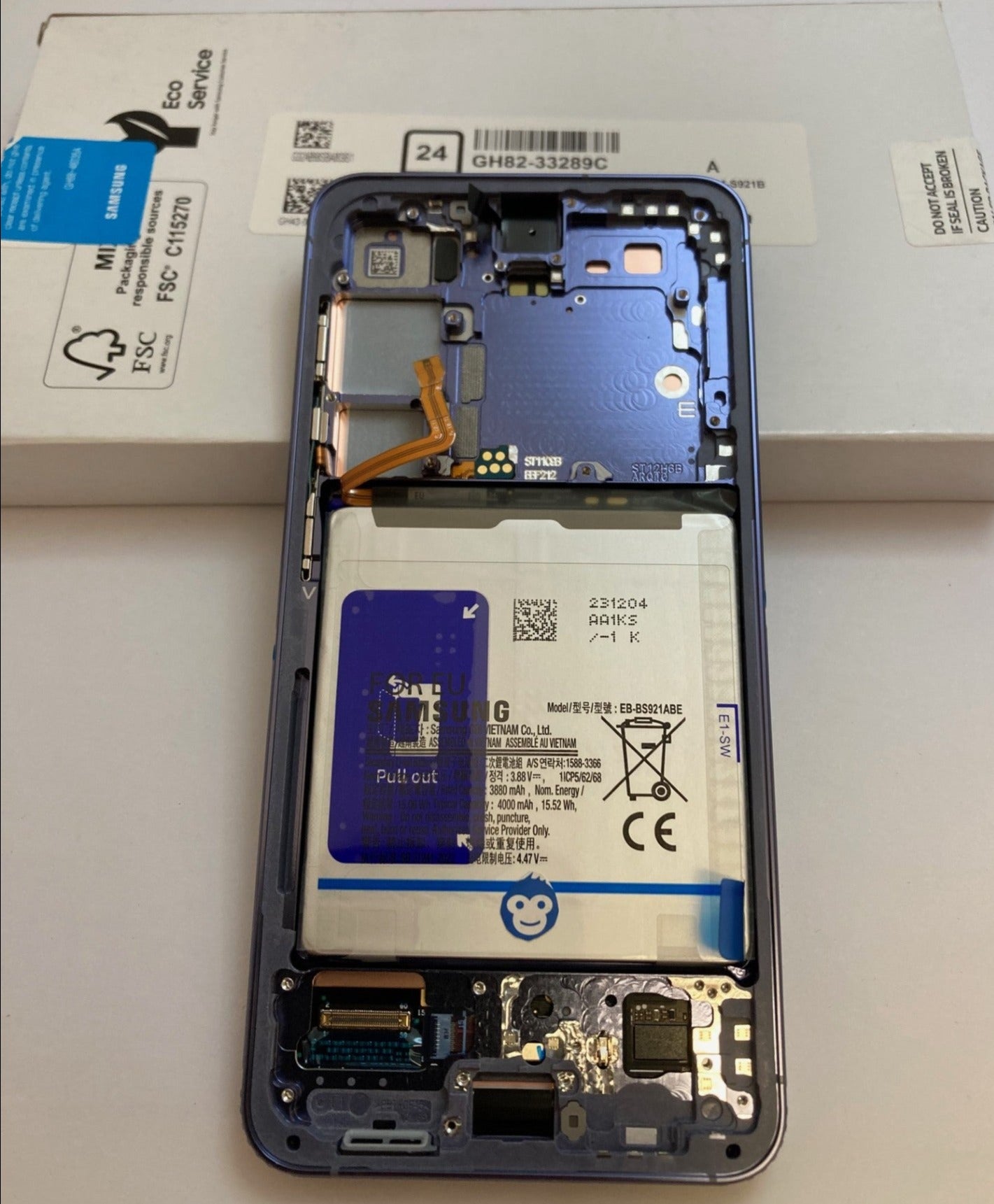 LCD SCREEN DISPLAY Samsung Galaxy S24 S921 Cobalt Violet with battery - NEW
