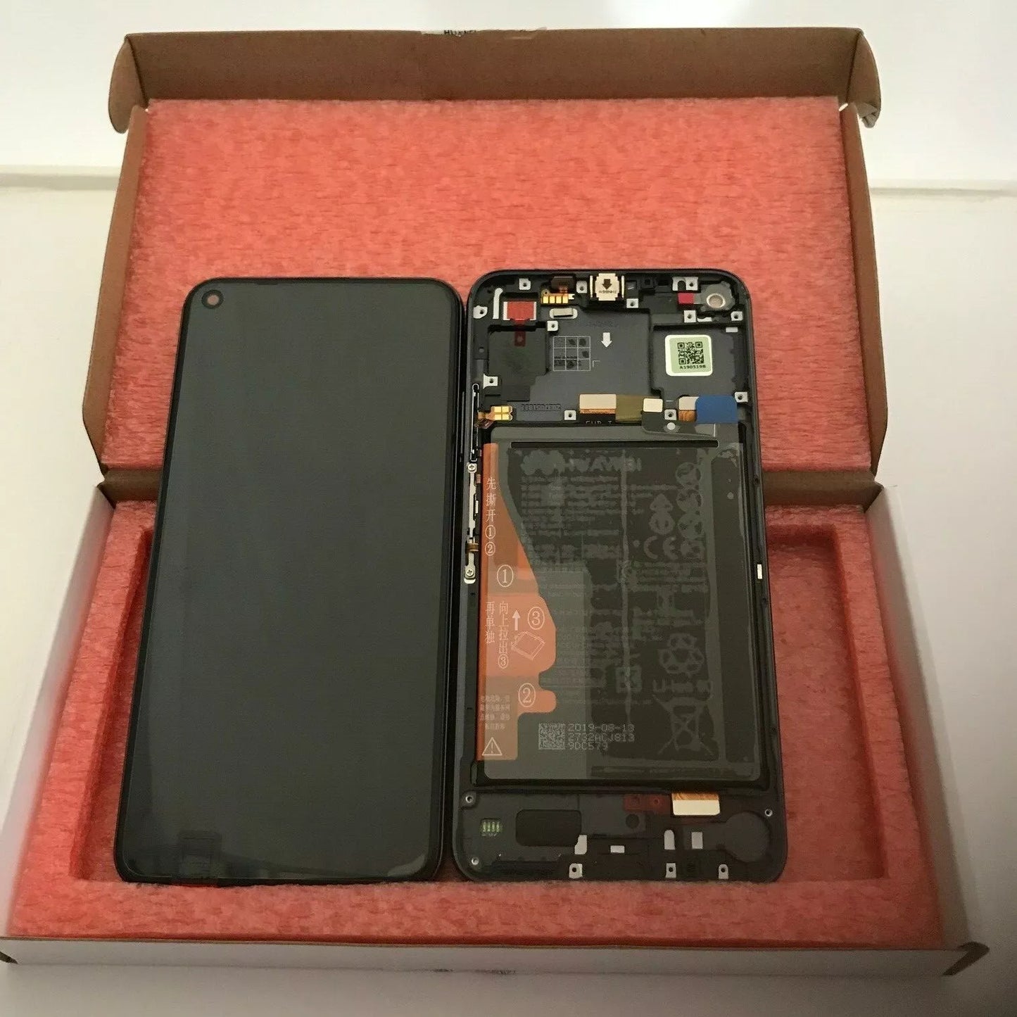 LCD Huawei Honor 20 / NOVA 5T in Black with Battery - NEW