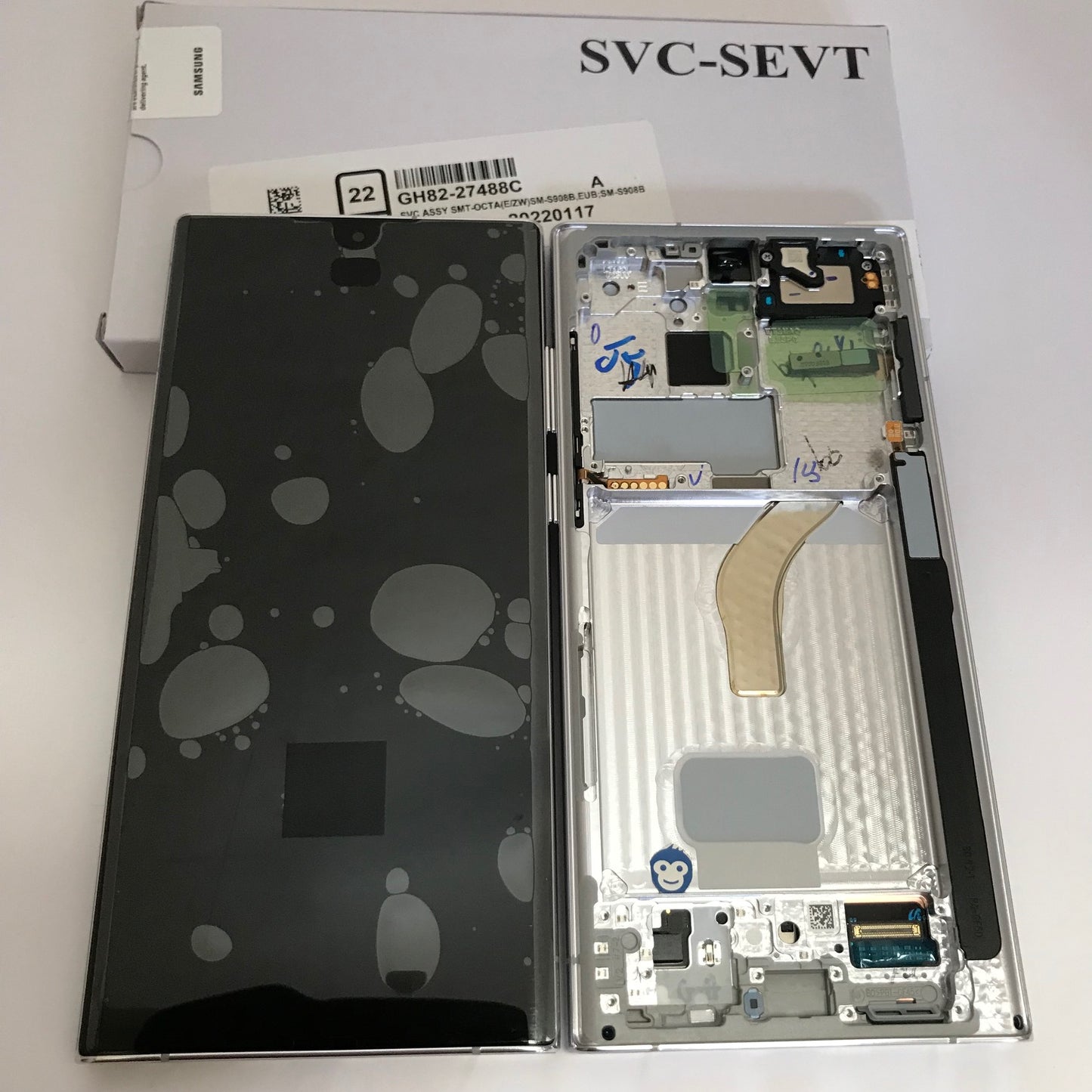 LCD Screen Display Samsung Galaxy S22 ULTRA S908 White (No front cam) - NEW