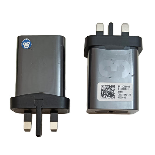 PLUG (ADAPTOR) TYPE-C MOTOROLA MC-303 30W - NEW / LOOSE